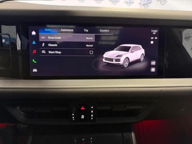 2024 Porsche Cayenne Base