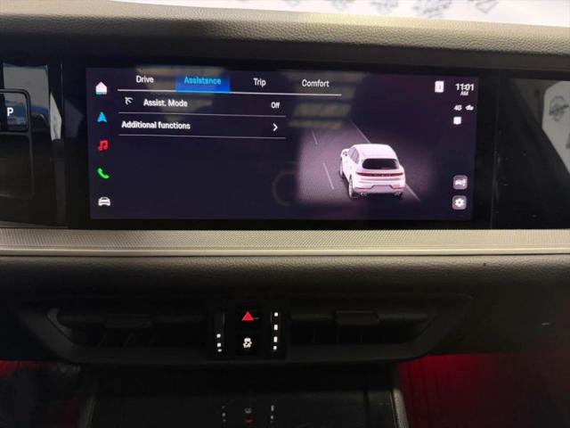 2024 Porsche Cayenne Base