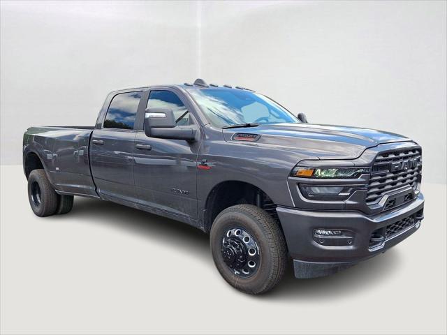 2026 RAM 3500 RAM 3500 BIG HORN CREW CAB 4X4 8 BOX