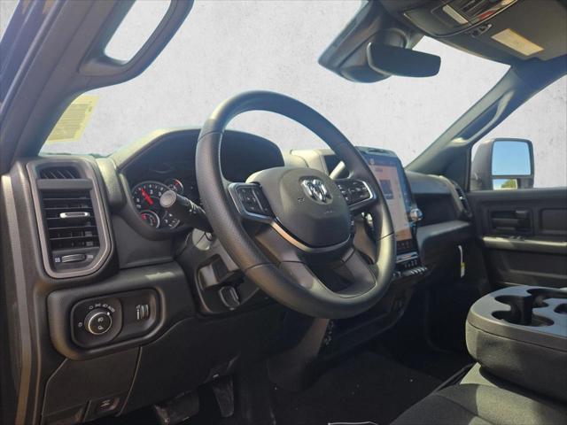 2026 RAM Ram 2500 RAM 2500 BLACK EXPRESS CREW CAB 4X4 64 BOX