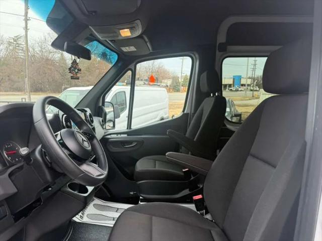 2025 Mercedes-Benz Sprinter 2500 High Roof 4-Cyl Diesel