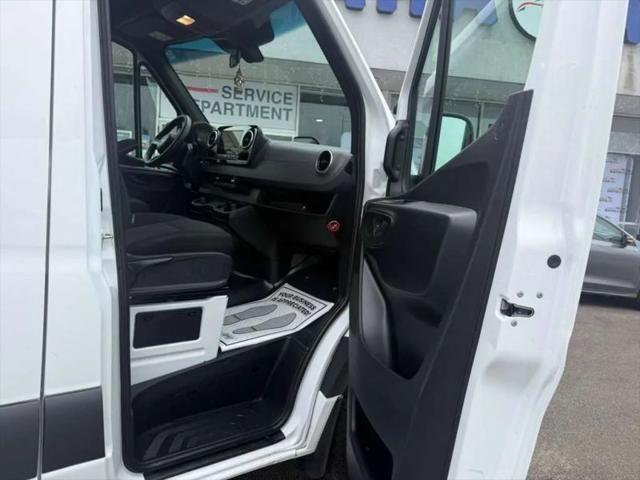 2025 Mercedes-Benz Sprinter 2500 High Roof 4-Cyl Diesel