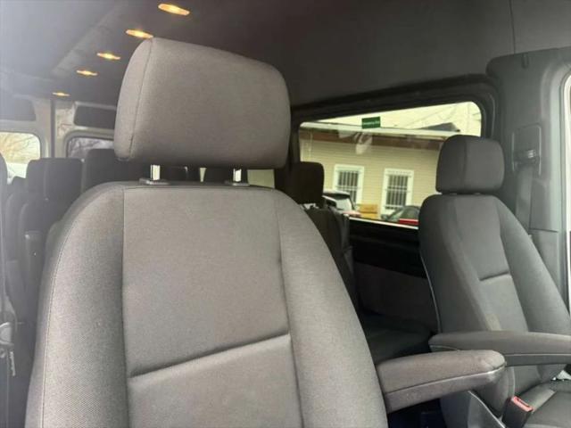 2025 Mercedes-Benz Sprinter 2500 High Roof 4-Cyl Diesel