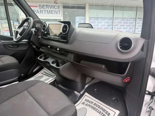 2025 Mercedes-Benz Sprinter 2500 High Roof 4-Cyl Diesel