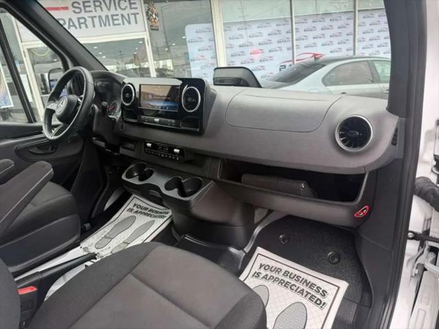 2025 Mercedes-Benz Sprinter 2500 High Roof 4-Cyl Diesel