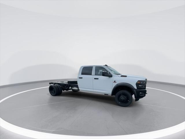 2026 RAM Ram 5500 Chassis Cab RAM 5500 TRADESMAN CHASSIS CREW CAB 4X4 84 CA