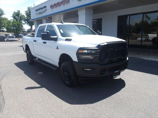 2026 RAM Ram 2500 RAM 2500 TRADESMAN CREW CAB 4X4 64 BOX