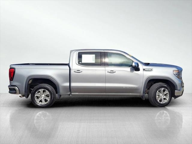 2025 GMC Sierra 1500 4WD Crew Cab Short Box SLT