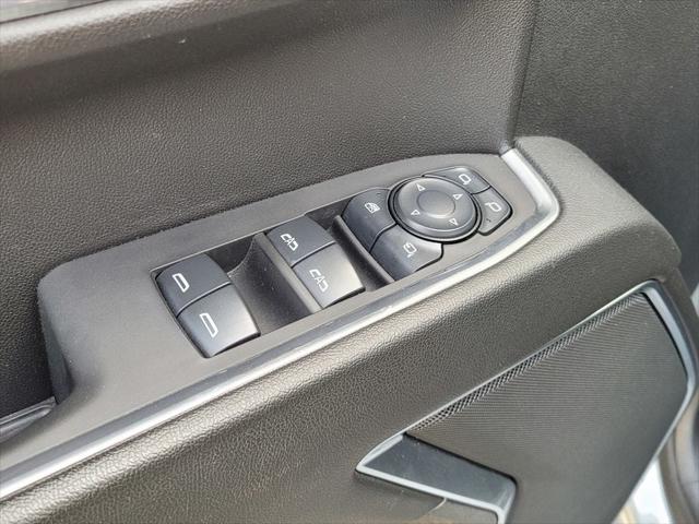 2025 GMC Sierra 1500 4WD Crew Cab Short Box SLT