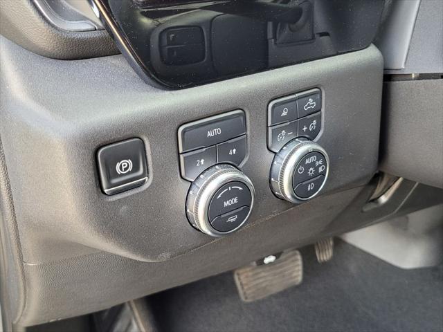 2025 GMC Sierra 1500 4WD Crew Cab Short Box SLT