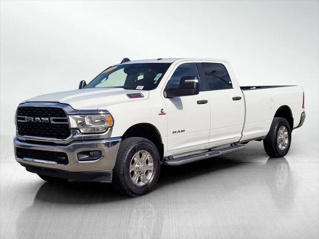 2024 Ram 3500 Big Horn Crew Cab 4x4 8' Box
