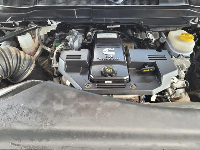 2024 Ram 3500 Big Horn Crew Cab 4x4 8' Box