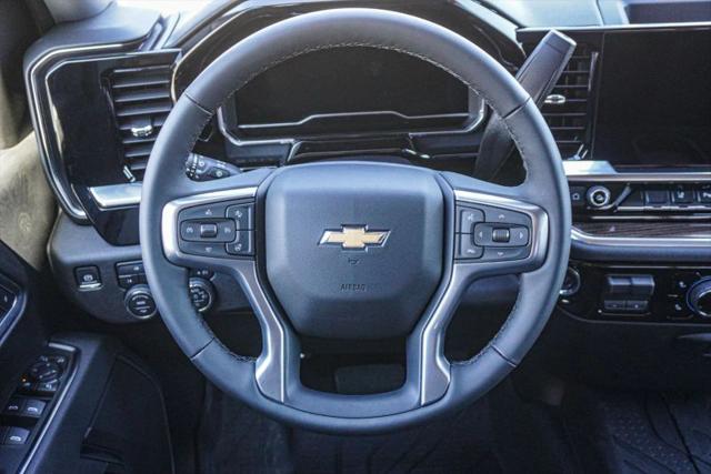 2025 Chevrolet Silverado 2500HD 4WD Crew Cab Long Bed LT
