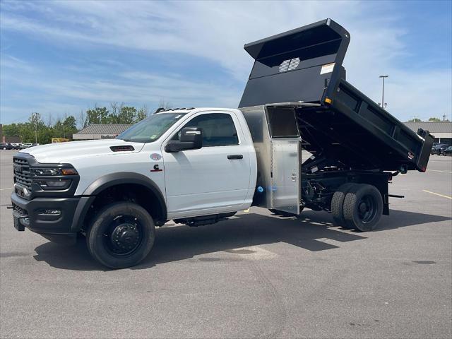 2026 RAM 5500 Chassis RAM 5500 TRADESMAN CHASSIS REGULAR CAB 4X4 84 CA