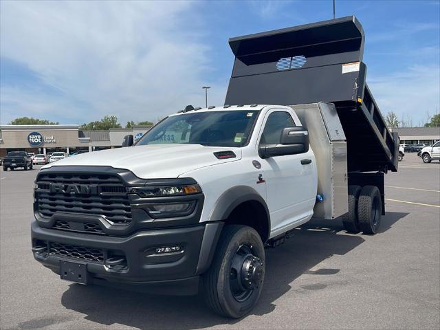 2026 RAM 5500 Chassis RAM 5500 TRADESMAN CHASSIS REGULAR CAB 4X4 84 CA