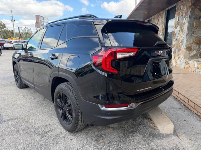 2022 GMC Terrain AWD AT4