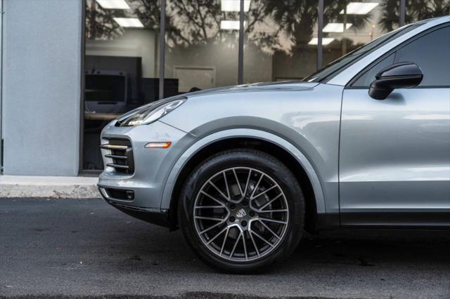2020 Porsche Cayenne Base