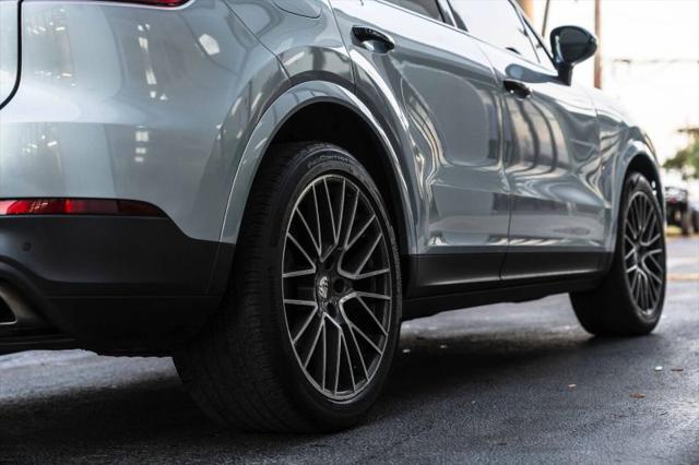 2020 Porsche Cayenne Base