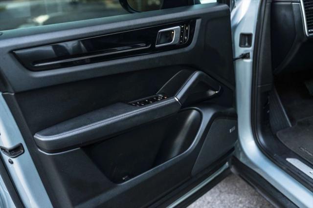 2020 Porsche Cayenne Base