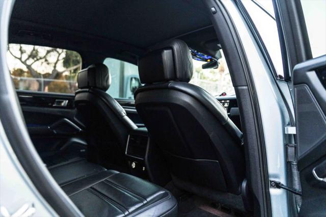 2020 Porsche Cayenne Base