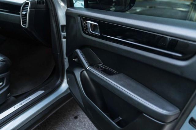 2020 Porsche Cayenne Base