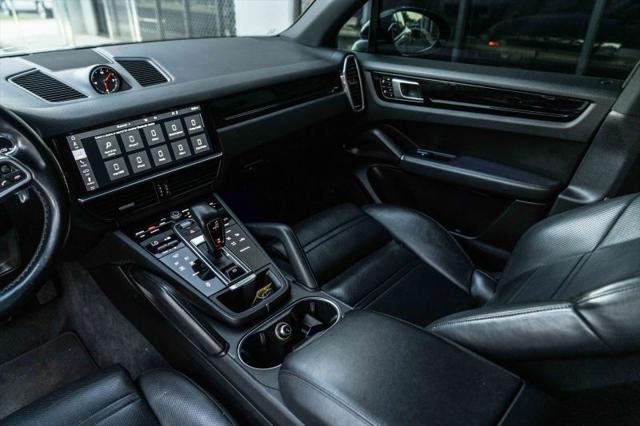 2020 Porsche Cayenne Base