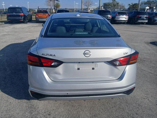2024 Nissan Altima SV FWD