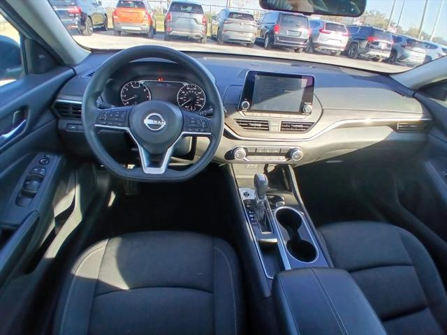 2024 Nissan Altima SV FWD