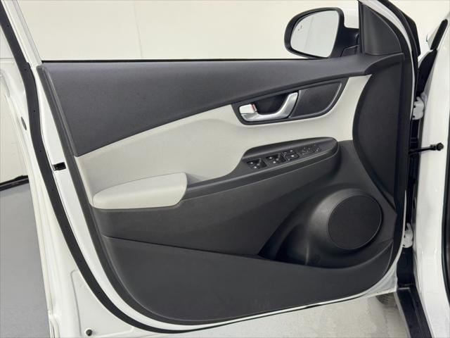 2023 Hyundai Kona EV SE