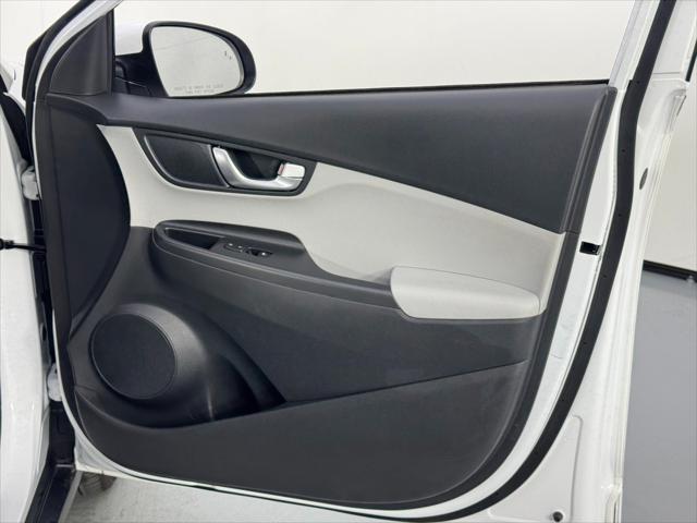 2023 Hyundai Kona EV SE