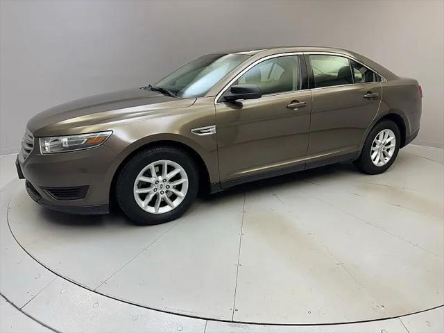 2015 Ford Taurus SE for sale in Naugatuck, CT