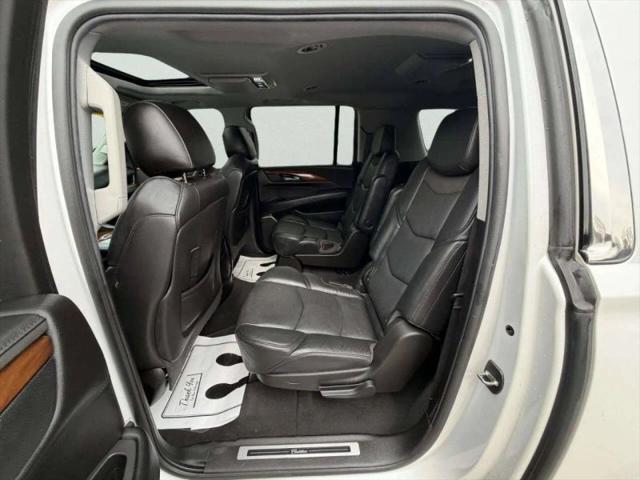 2017 Cadillac Escalade ESV Luxury