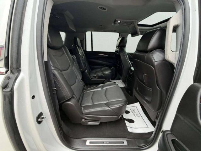 2017 Cadillac Escalade ESV Luxury