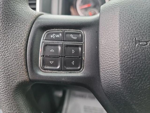 2019 Ram 1500 Classic SLT Crew Cab 4x4 6'4" Box