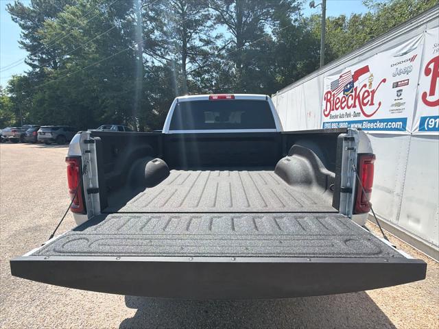 2026 Ram 2500 Tradesman Crew Cab 4x4 6'4" Box