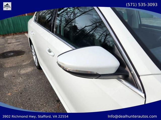 2018 Volkswagen Passat 2.0T SE