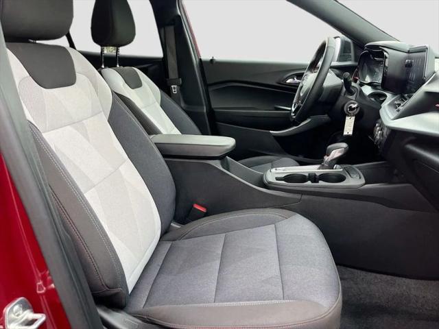 2025 Chevrolet Trax FWD 1RS