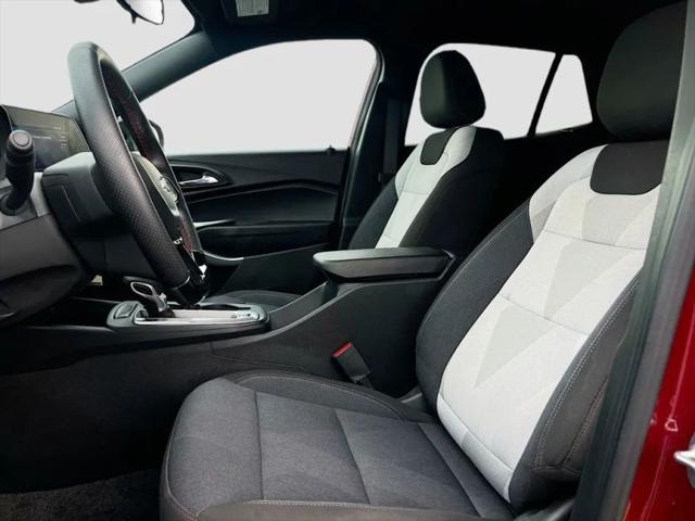 2025 Chevrolet Trax FWD 1RS
