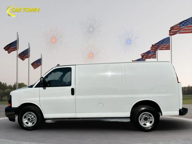 2019 GMC Savana 2500 Work Van