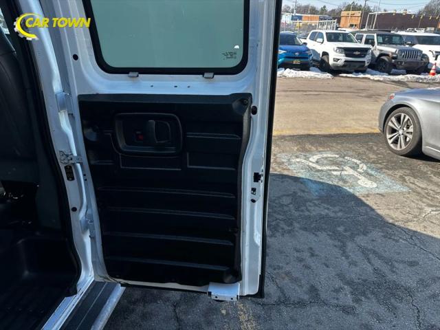 2019 GMC Savana 2500 Work Van