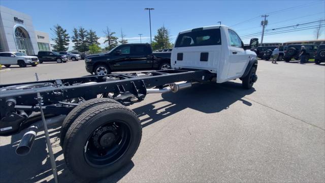 2026 RAM 5500 Chassis RAM 5500 TRADESMAN CHASSIS REGULAR CAB 4X4 120 CA