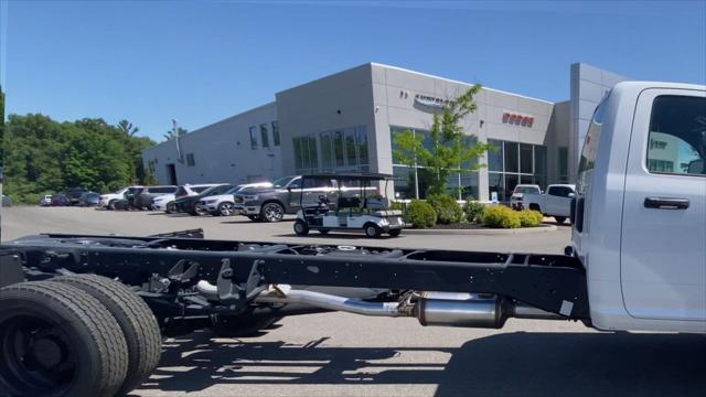 2026 RAM 5500 Chassis RAM 5500 TRADESMAN CHASSIS REGULAR CAB 4X4 120 CA