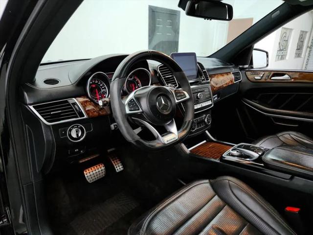 2017 Mercedes-Benz GLS AMG GLS 63 4MATIC