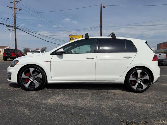 2016 Volkswagen Golf GTI SE w/Performance Package 4-Door