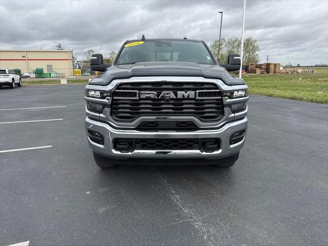 2026 RAM 2500 RAM 2500 TRADESMAN CREW CAB 4X4 64 BOX