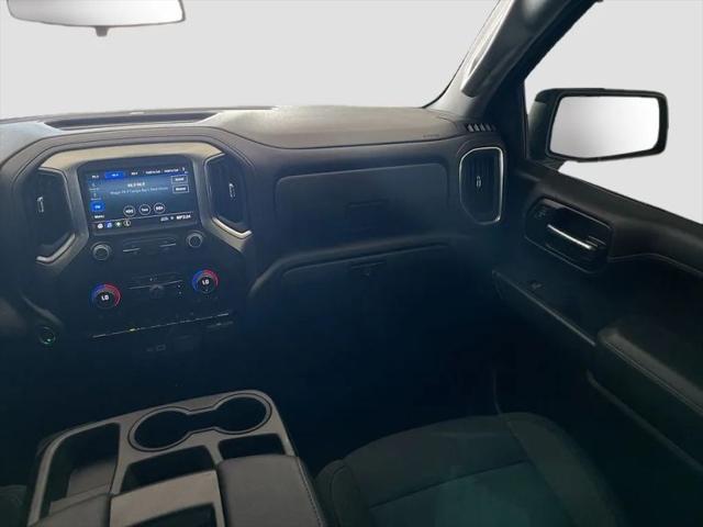 2022 Chevrolet Silverado 1500 4WD Crew Cab Standard Bed RST
