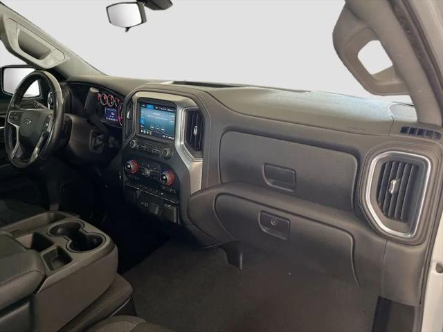 2022 Chevrolet Silverado 1500 4WD Crew Cab Standard Bed RST