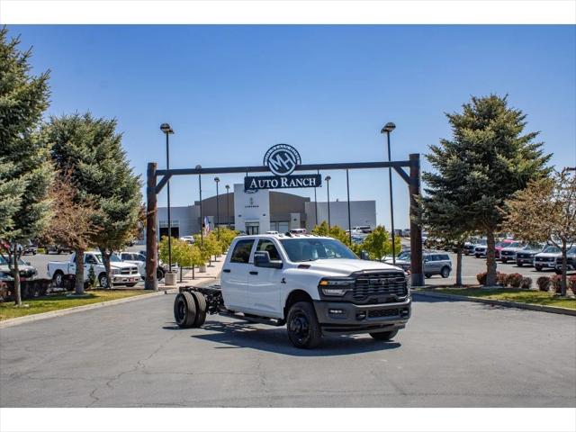 2026 RAM 3500 Chassis RAM 3500 TRADESMAN CREW CAB CHASSIS 4X4 60 CA 2026 RAM 3500 Chassis RAM 3500 TRADESMAN CREW CAB CHASSIS 4X4 60 CA