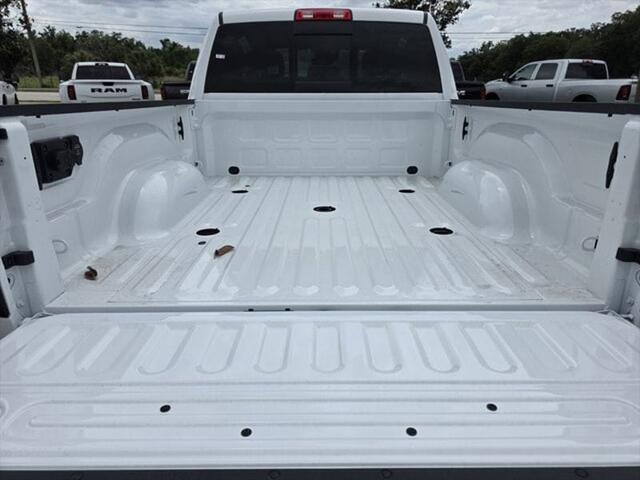2026 Ram 2500 Tradesman Crew Cab 4x4 64 Box