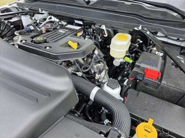 2026 Ram 2500 Tradesman Crew Cab 4x4 64 Box
